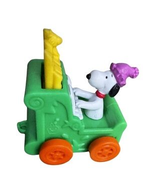 McDonalds Happy Meal 1994 Happy Meal Birthday Train Peanuts Snoopy Pipe Organ